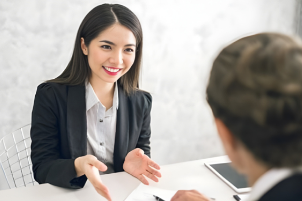 Nhân Viên Tài Vụ